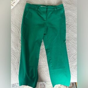 EUC Women’s LOFT crop pants, green